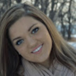 Meet your Posher, Hallie